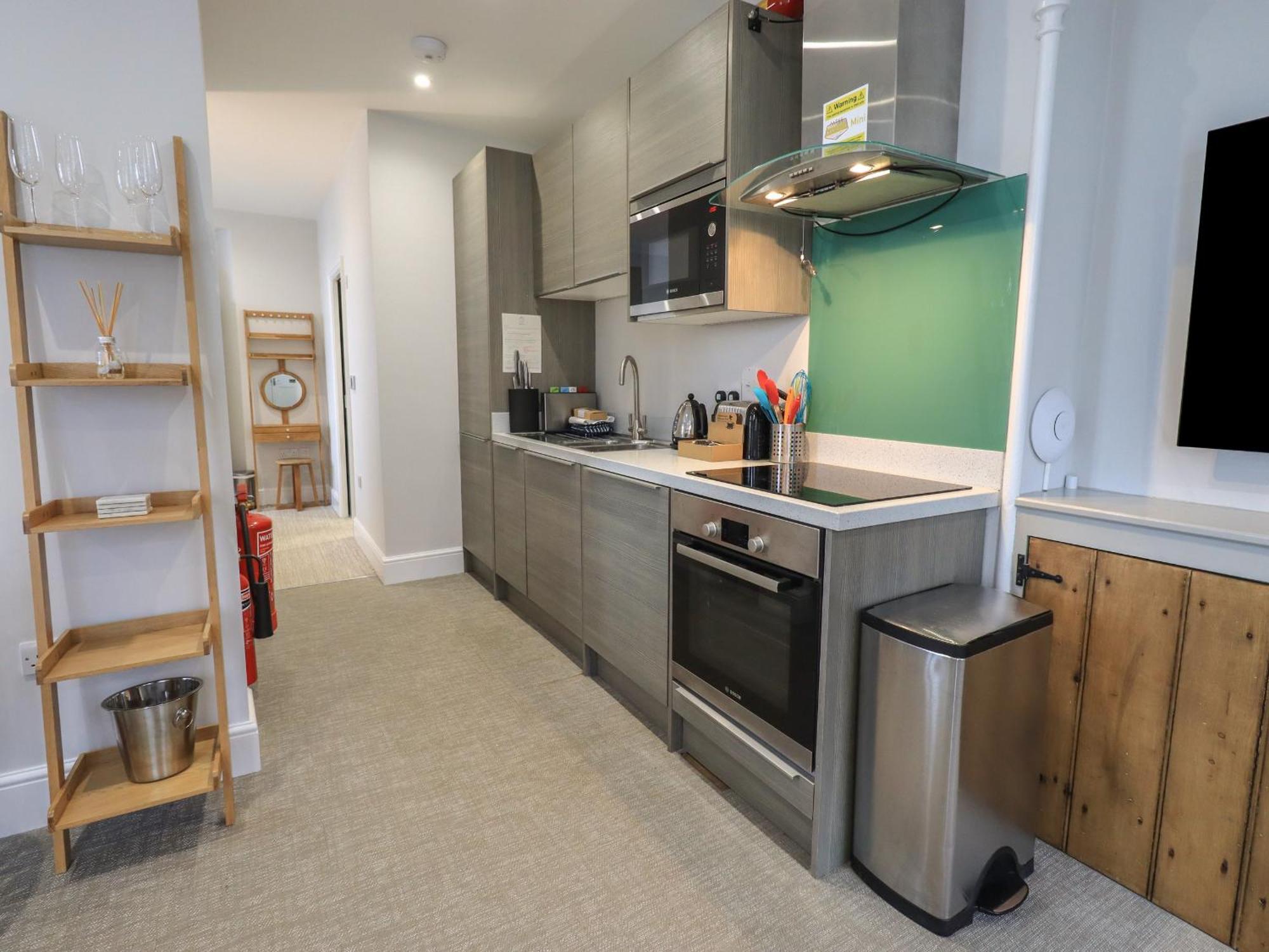 Partridge At Stonecliffe Apartment โบว์เนส ออน วินเดอเมียร์ ภายนอก รูปภาพ